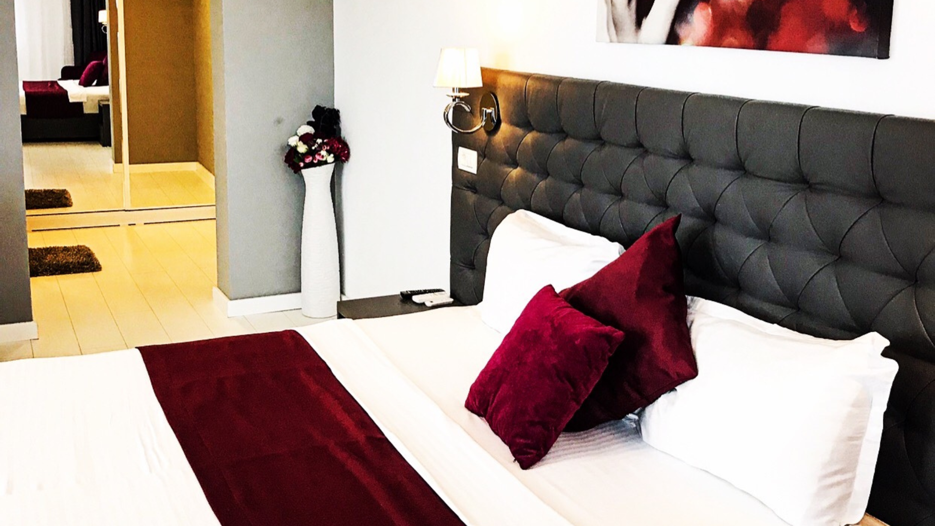 Camera - Mamaia Moments